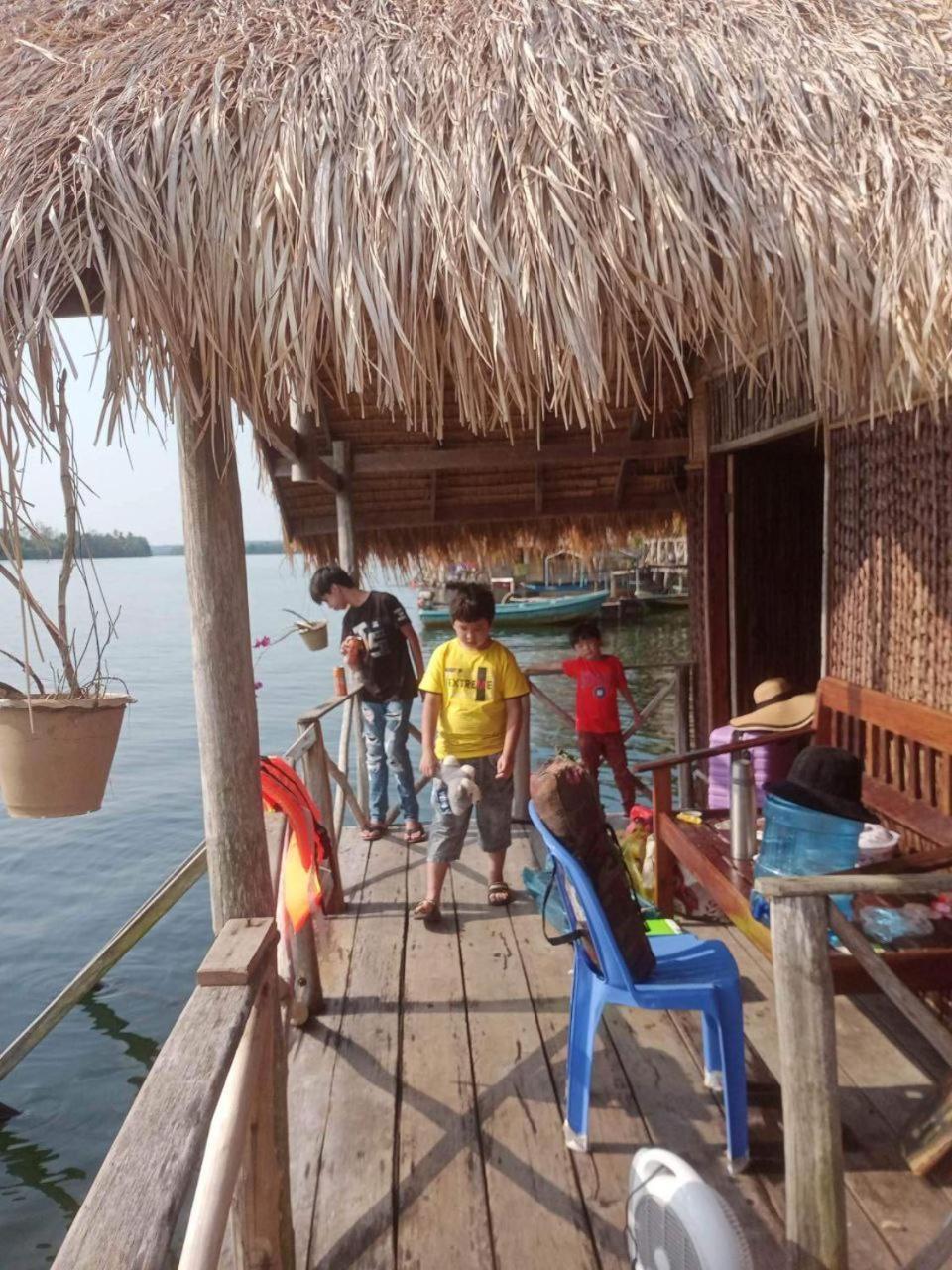 Villa The Floating House Krŏng Kaôh Kŏng Exterior foto