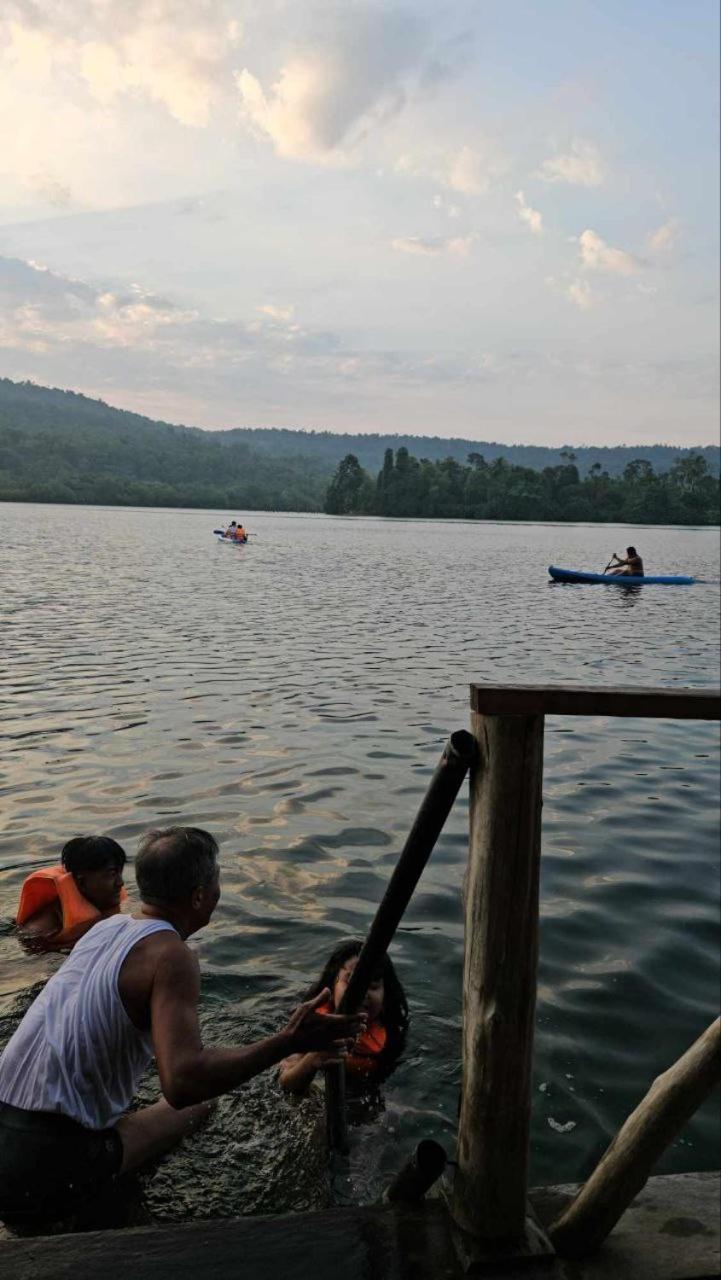 Villa The Floating House Krŏng Kaôh Kŏng Exterior foto